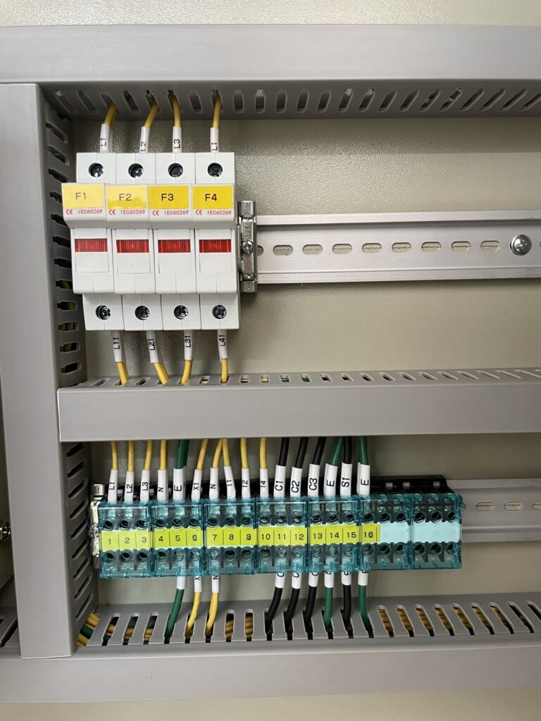 DB500A_800V_NS_0005