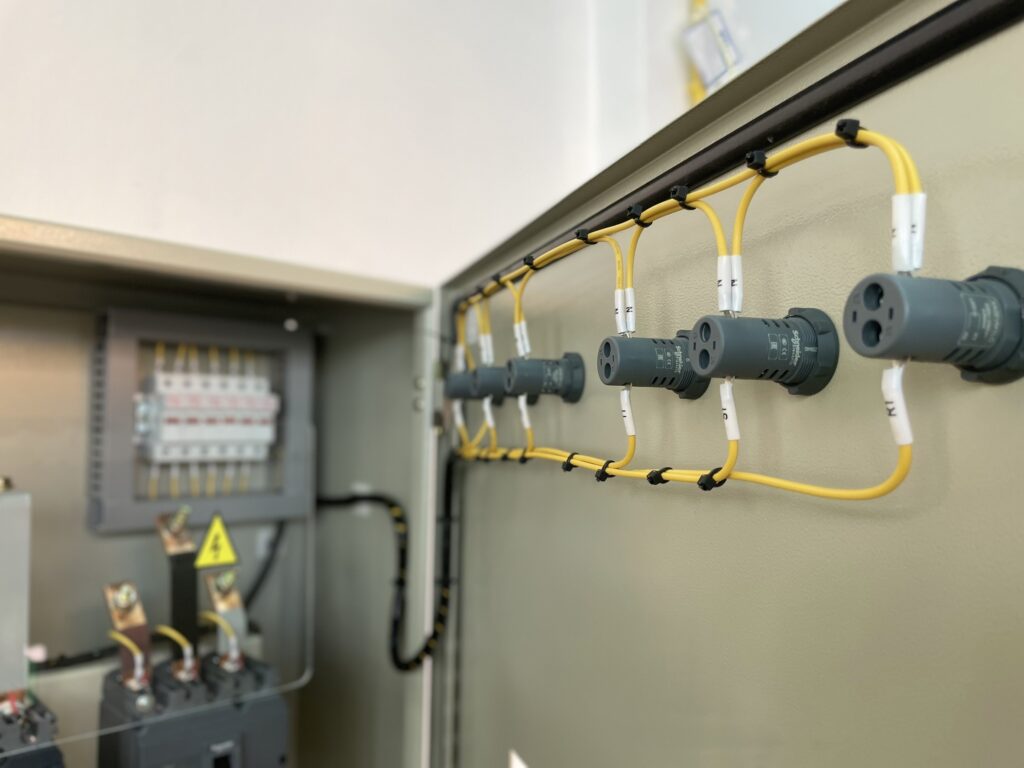 DB250A_NS_0003