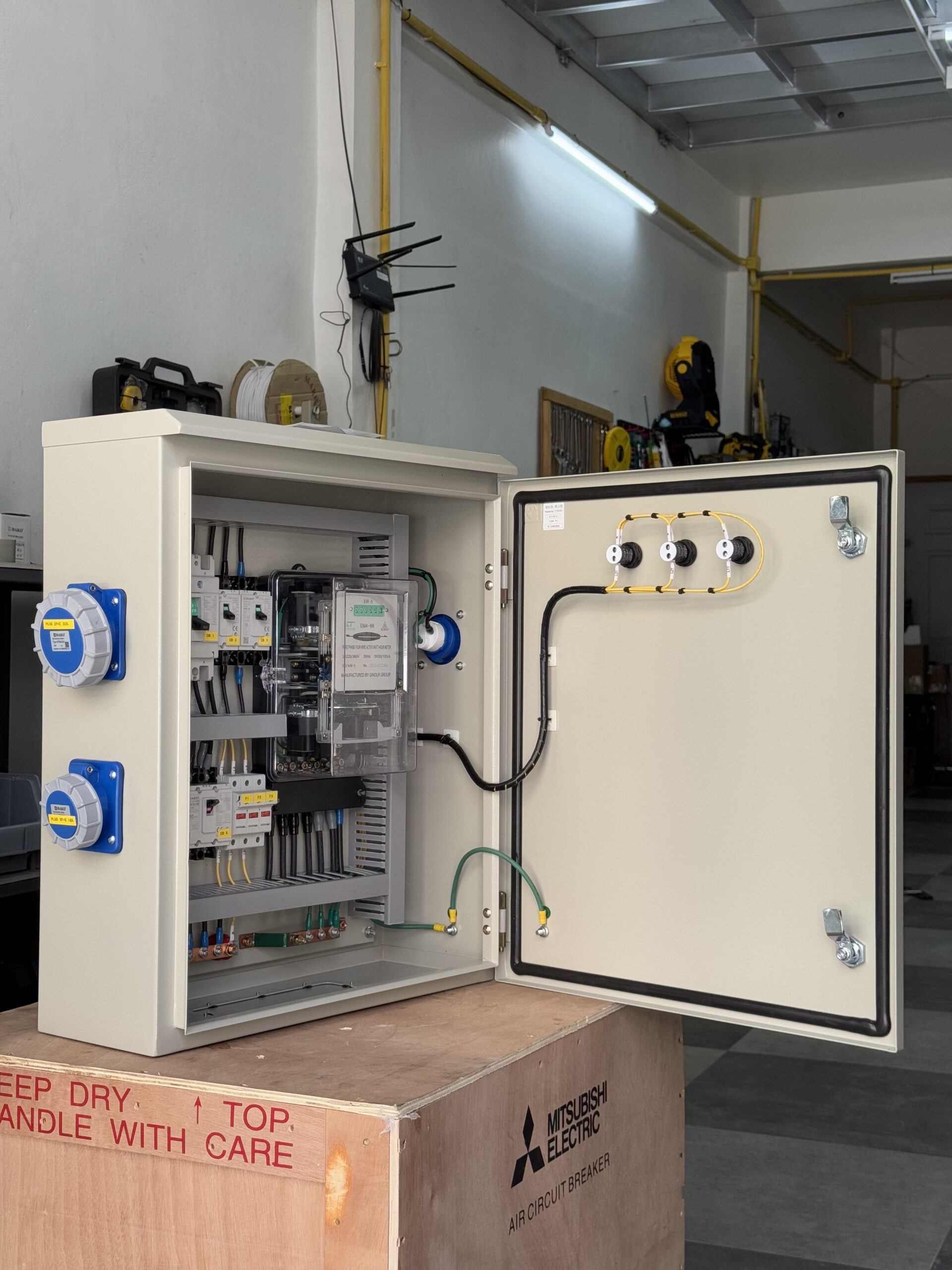 ตู้เพาเวอร์ปลั๊ก 50A